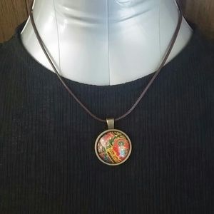 Necklace w/ red pendant design